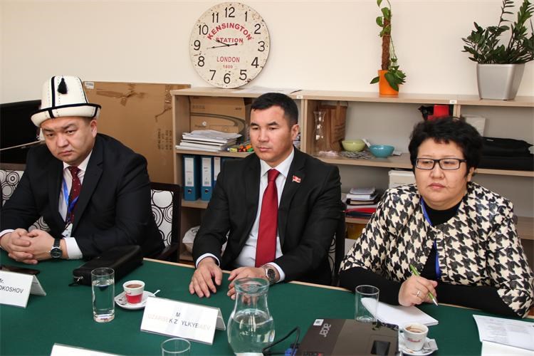Slika /slike/vijesti naslovnica/Vlasti Kirgijske Republike/IMG_2655.JPG